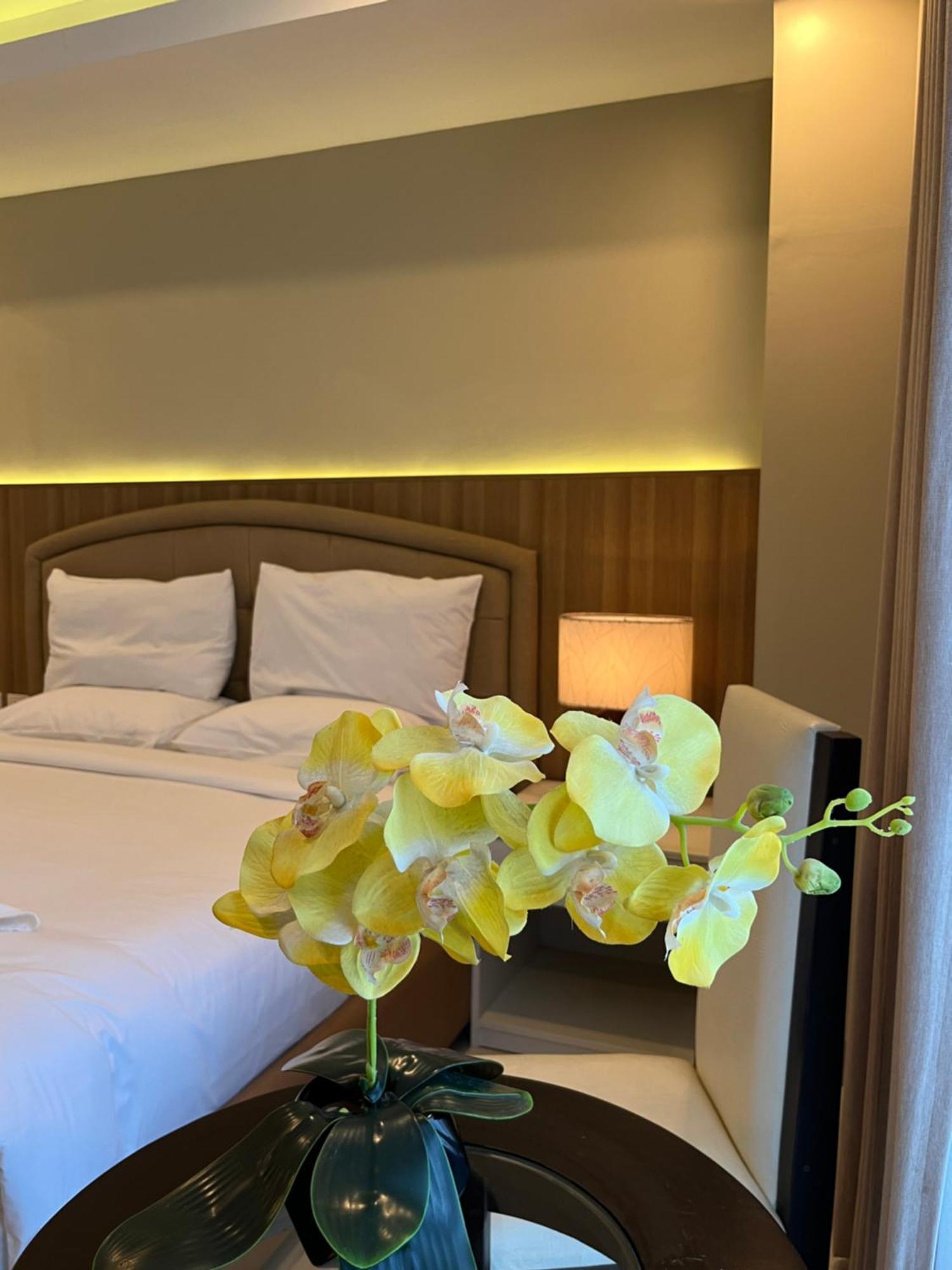 Iloilo Gateway Hotel And Suites Pavia Ngoại thất bức ảnh