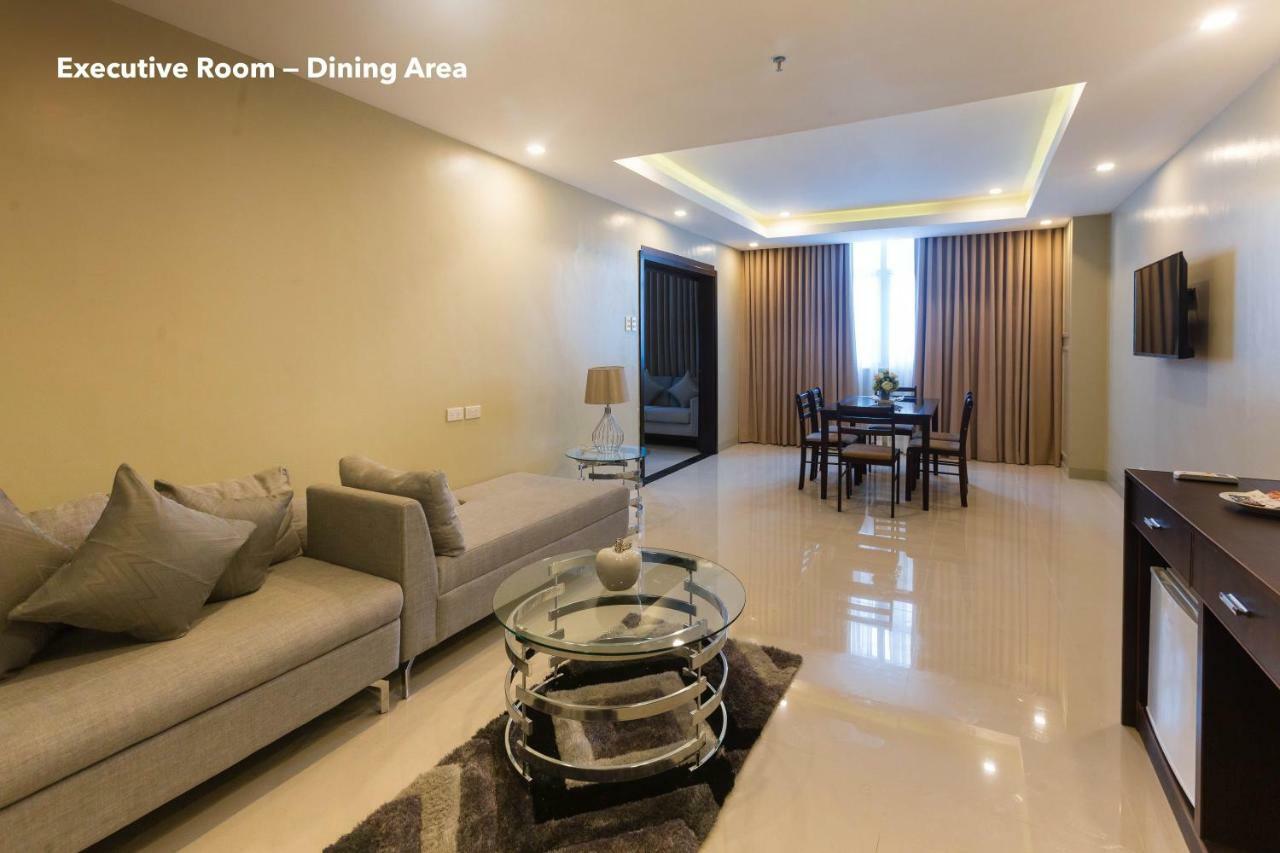Iloilo Gateway Hotel And Suites Pavia Ngoại thất bức ảnh